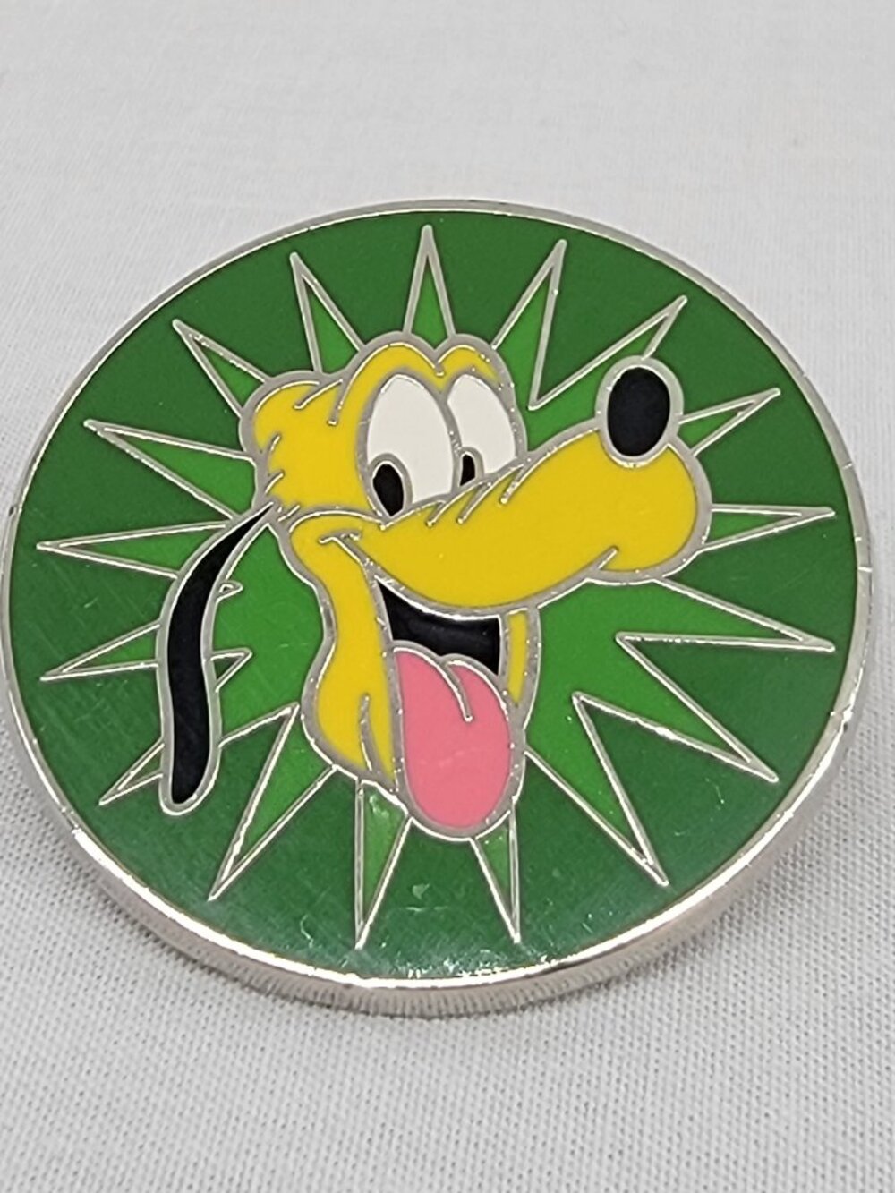 DISNEY Pin Trading ~ Magical Mystery Set #6 ~ Pluto ~ 2013 ~ P10